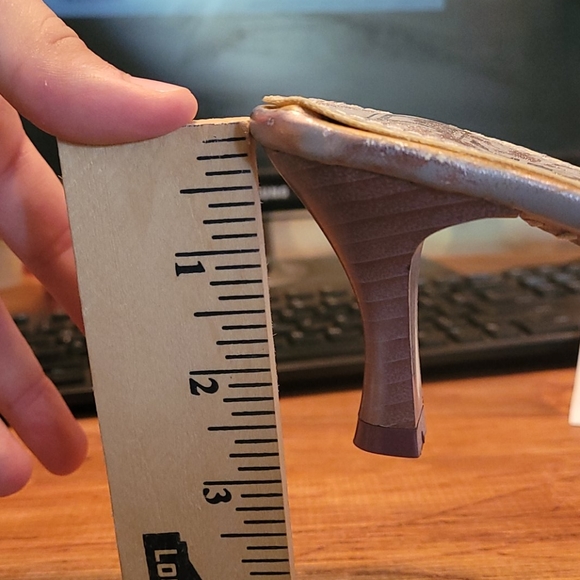 Purple heels - Picture 9 of 10